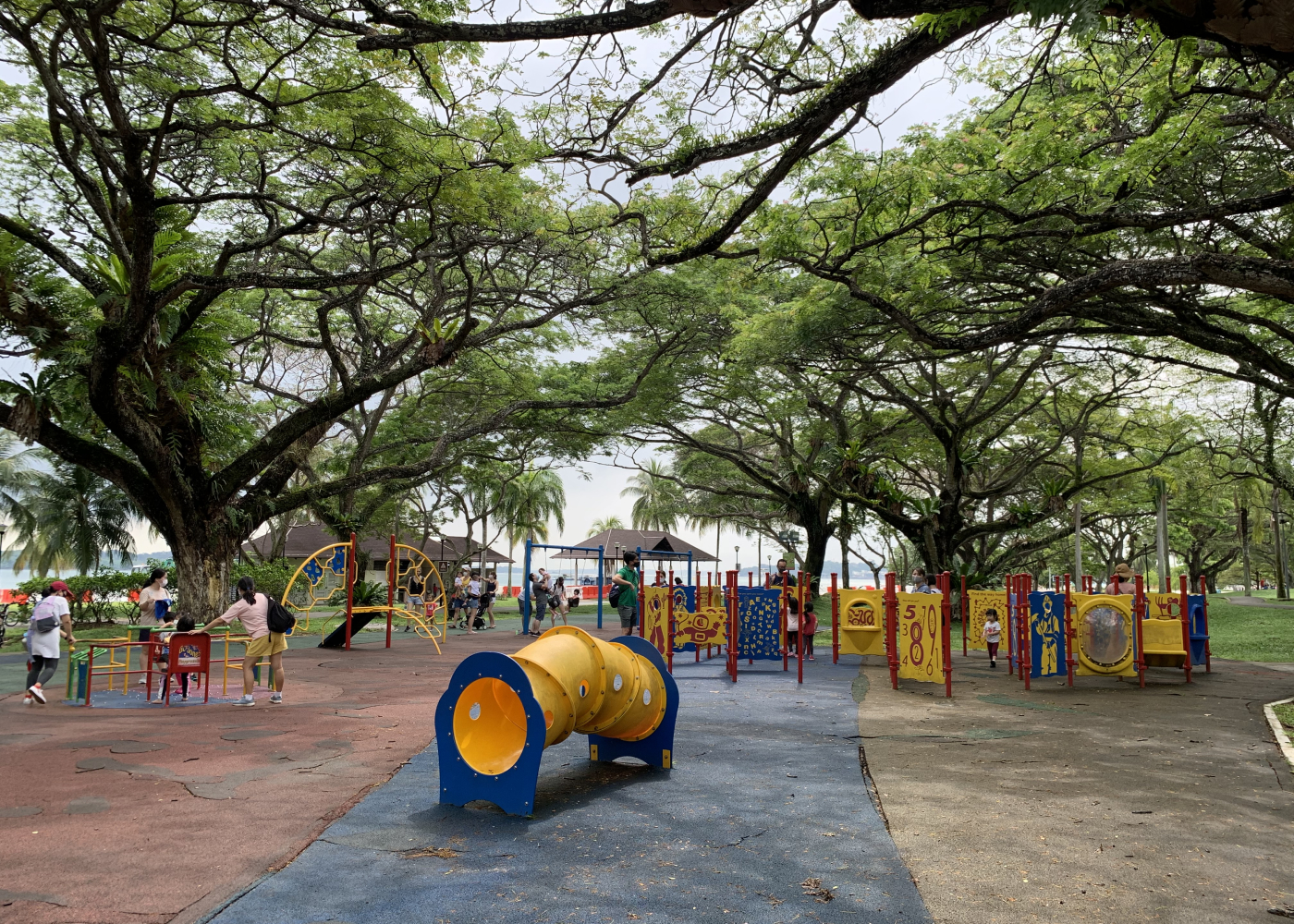 Things to do in Pasir Ris with kids where to eat & play! HoneyKids Asia