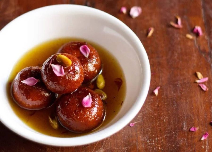 diwali-sweets-recipes-to-make-with-kids-singapore-gulab-jamun