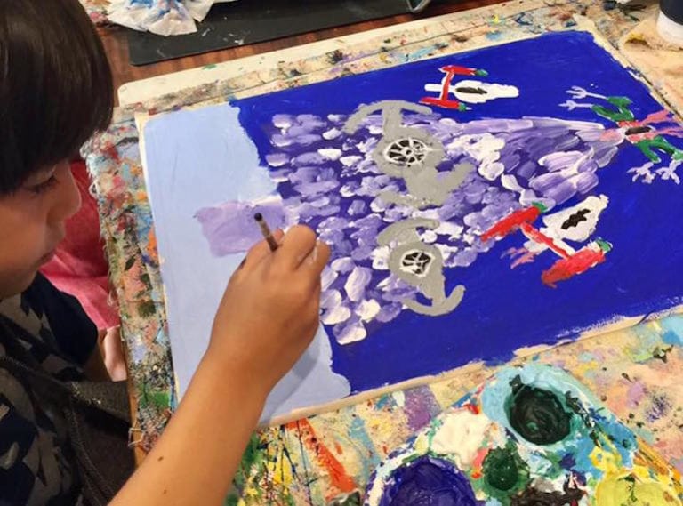 Art lessons, classes and courses for toddlers, kids and teens in Singapore