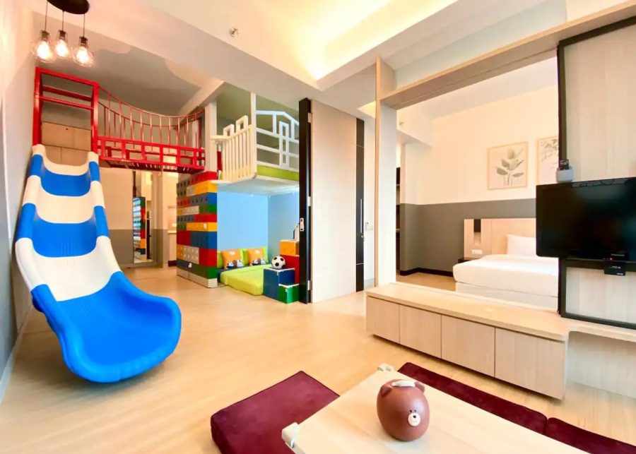 Family-friendly hotels in Solo with kid-friendly facilities