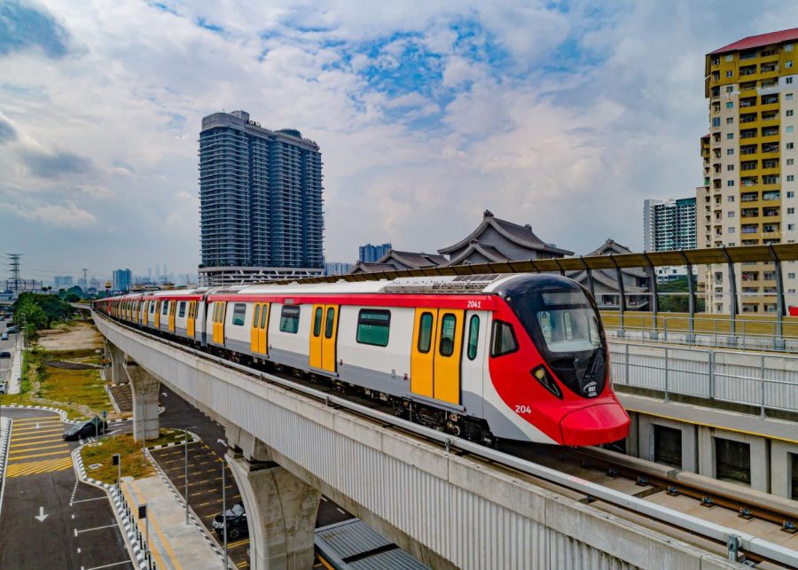 kuala lumpur with kids train