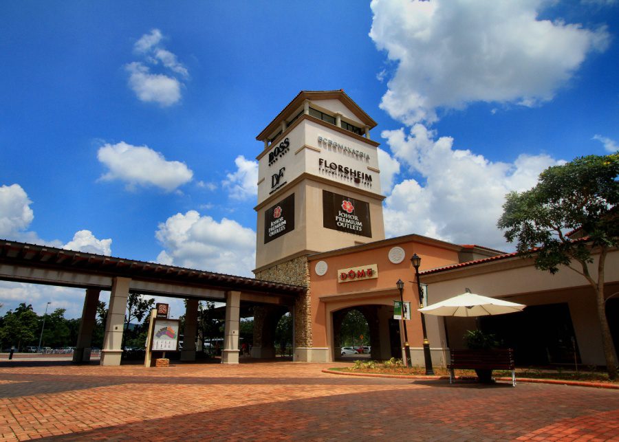 JOHOR PREMIUM OUTLETS (JPO) - SNEAKER HUNTING , DISCOUNTS AND