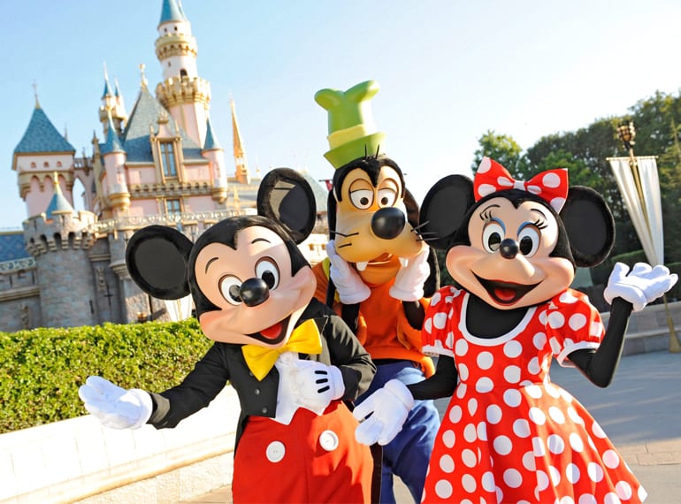 Disneyland Australia The Land Down Under Might Be The Home Of The Next Disney Theme Park Honeykids Asia