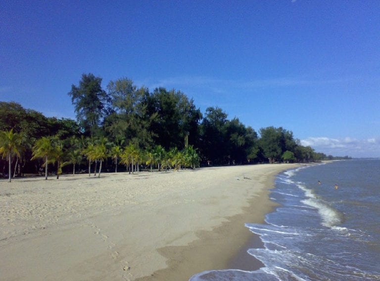 Your family guide to EVERYTHING East Coast Park: Where to eat, where to play and what to do!