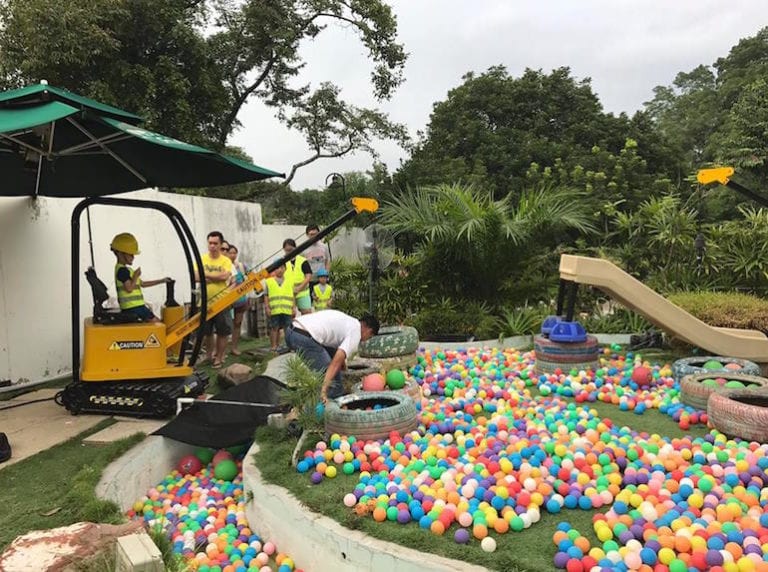 Things To Do Outdoors With Kids In Singapore Diggersite Play Centre Moves To Orto Park Honeykids Asia
