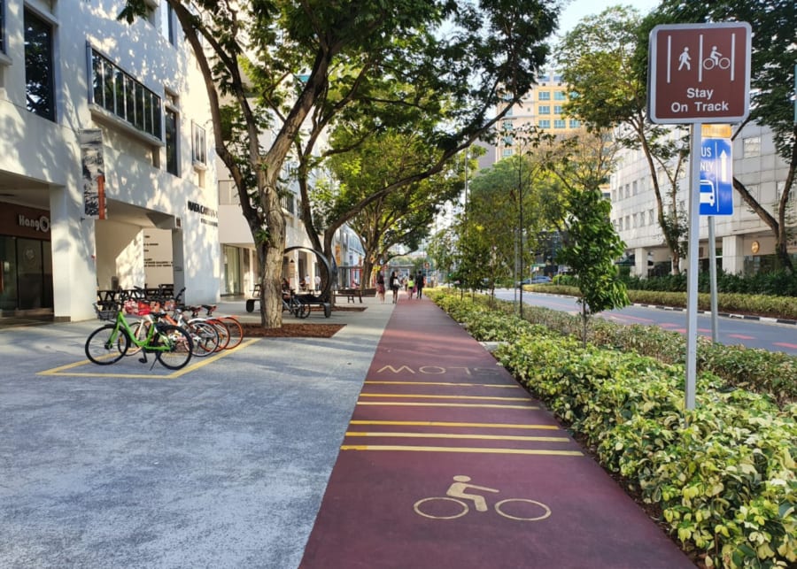 child bike seat safety cycling path