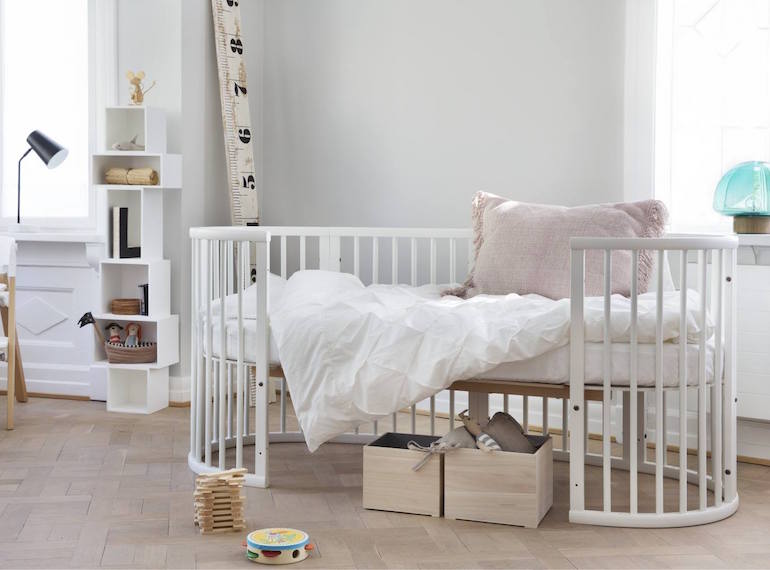 Furniture-that-grows-with-your-kids-Stokke-sleepi