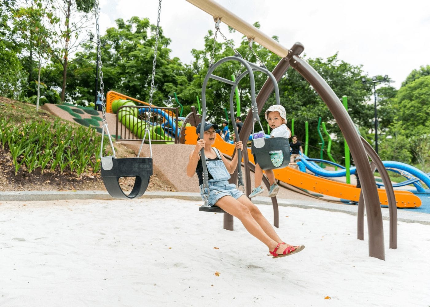 mum-and-kid-on-a-swing-admiralty-park | Free things to do with kids in Singapore