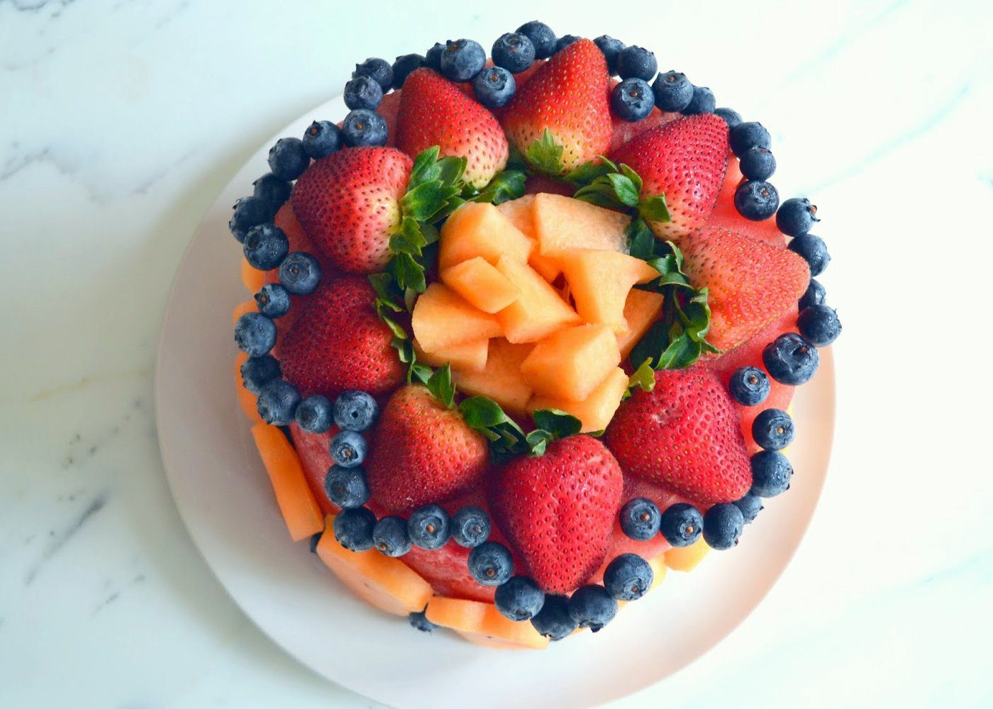 How to bake a birthday cake for kids in Singapore | HoneyKids Asia