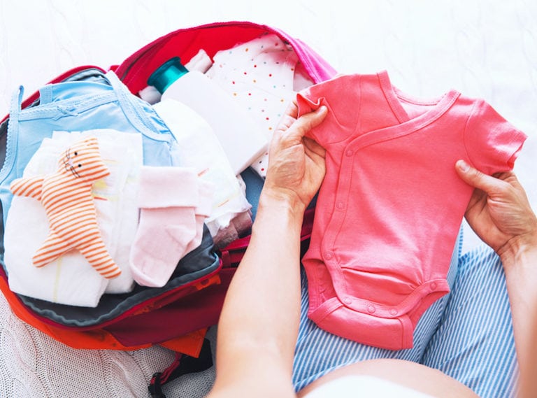 (FREE PRINTABLE) What to pack in your hospital bag: the things to make everything so much easier!