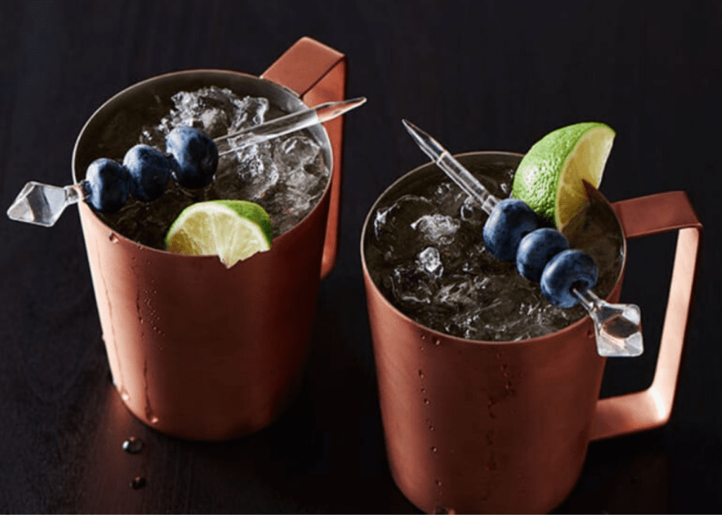 Moscow mule mocktail by Tablespoon | Non-alcoholic Christmas drinks