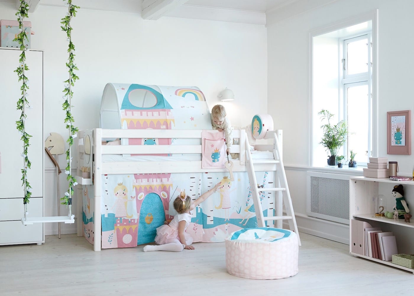 Flexa - furniture store to buy space-saving bunk beds for kids in Singapore