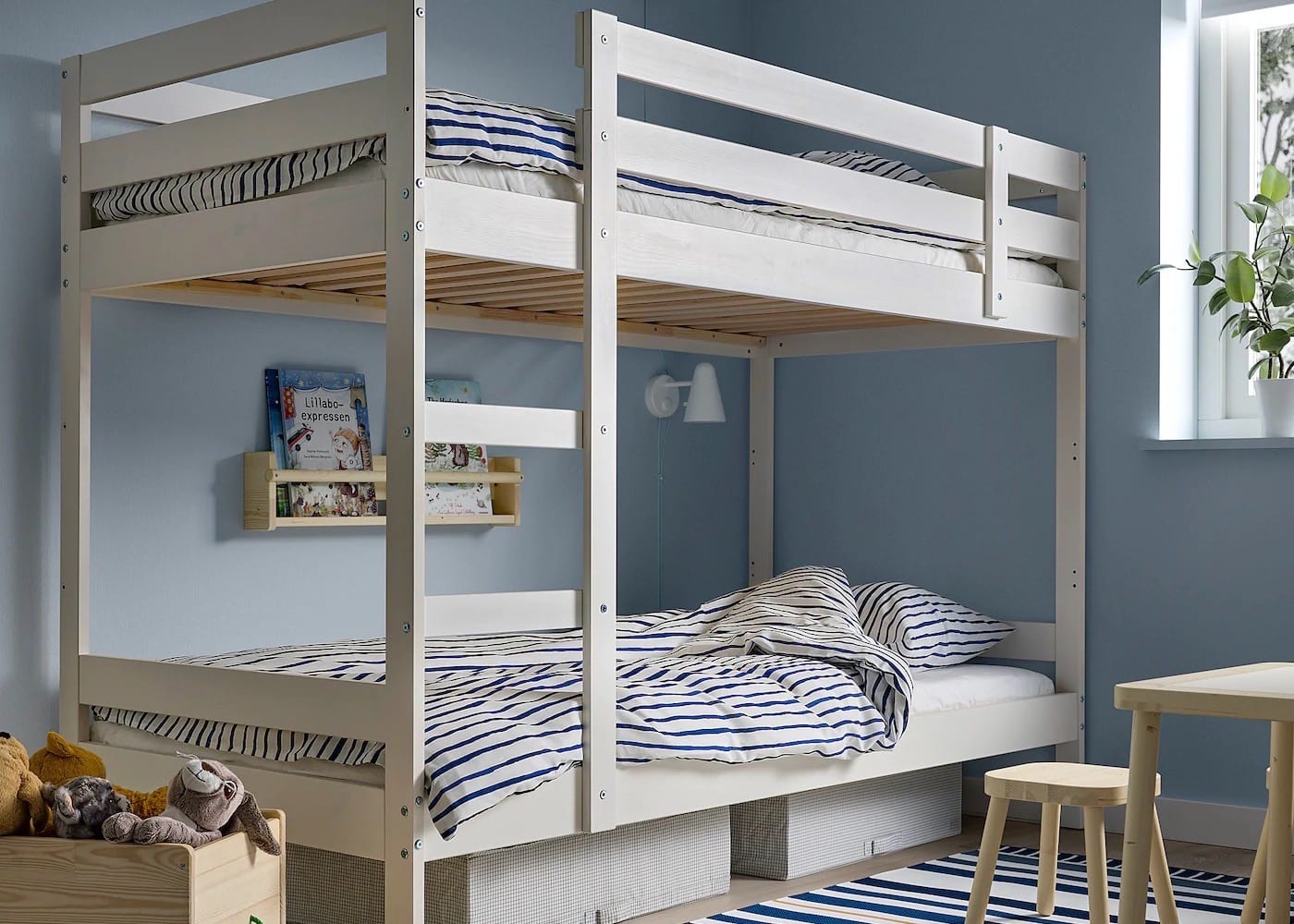 twin bunk beds under 150