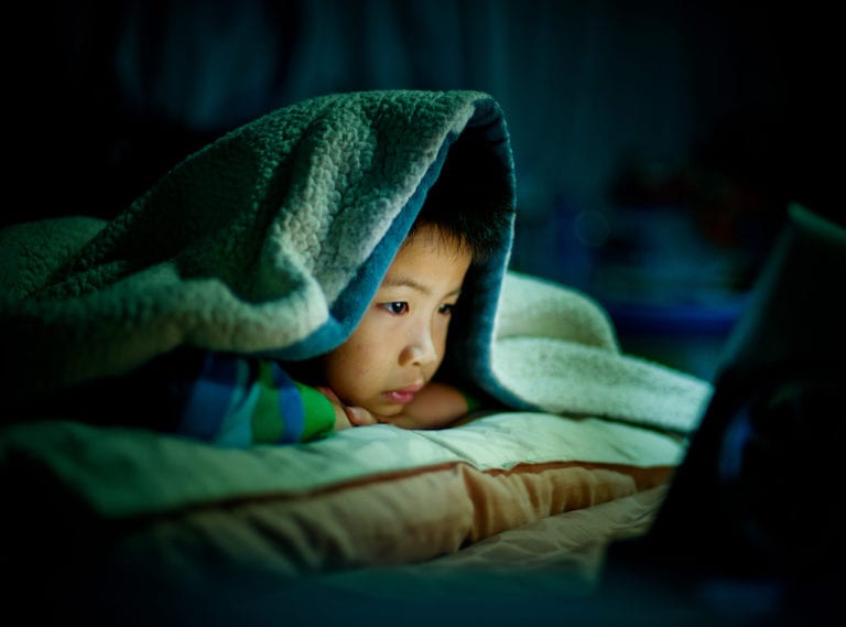 How the HoneyKids mums are limiting screen time and digitally detoxing the kids