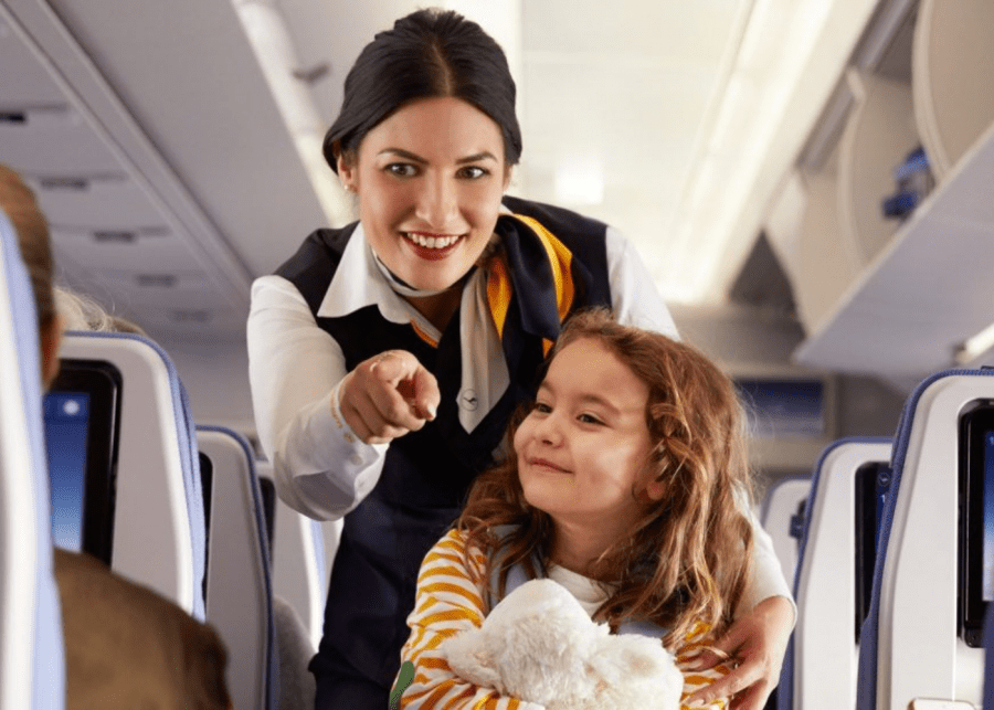 Best family friendly airlines travel with kids Lufthansa