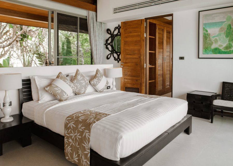 Baan-Jakawan-Koh-Samui-villa-bedrooms