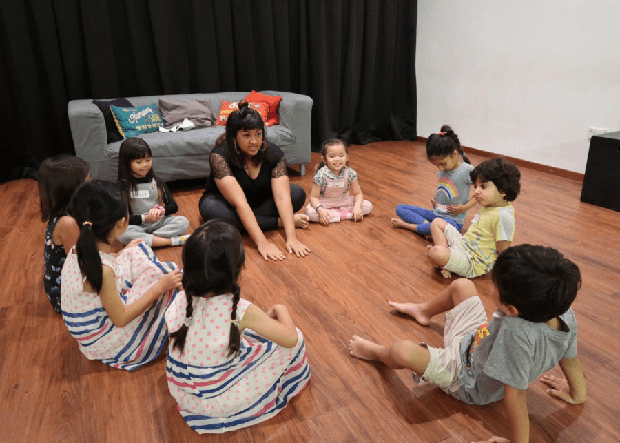 Drama and theatre classes for kids in Singapore | HoneyKids Asia