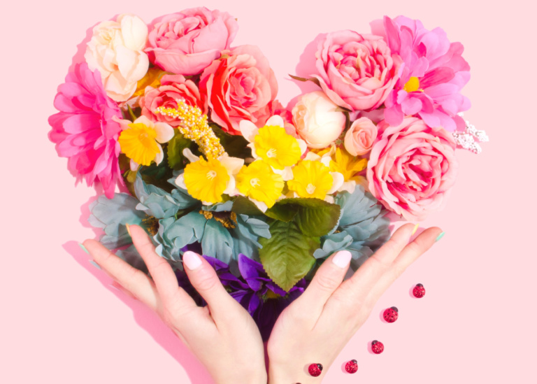 Where to buy flowers in Singapore: online ordering for the best blooms