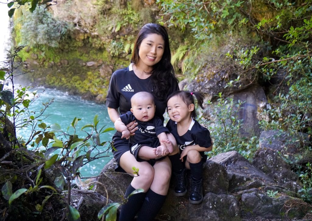 Ahnah Han with her children