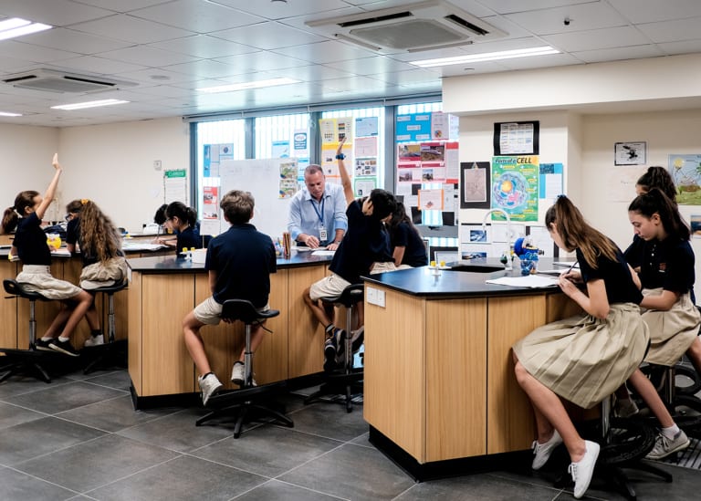 Sir Manasseh Meyer International School