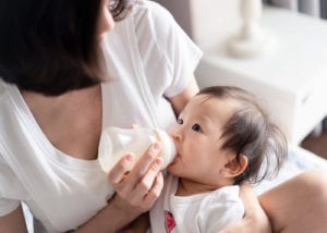 Ready to stop breastfeeding? A maternity nurse shares expert tips on weaning