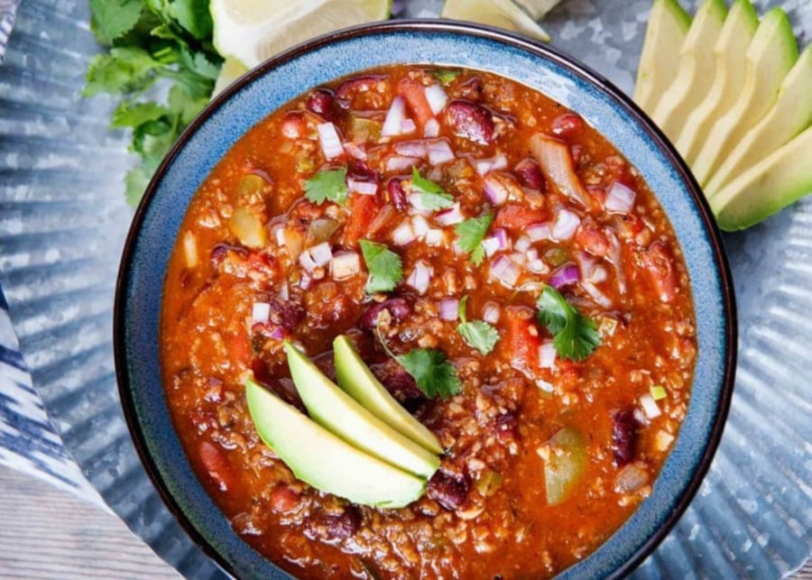 Veggie chilli | Plant-based meals for kids