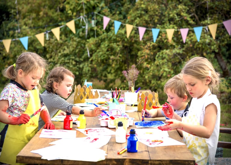 How to throw an eco-friendly birthday party for kids