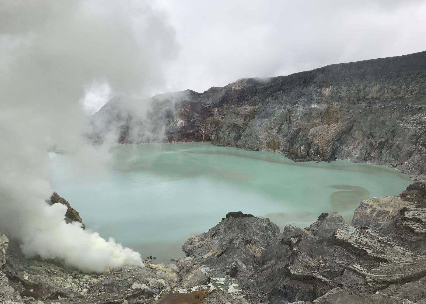 ijen crater