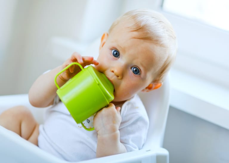 The ultimate guide to infant formula in Singapore: goat’s milk, cow’s milk and soy milk-based
