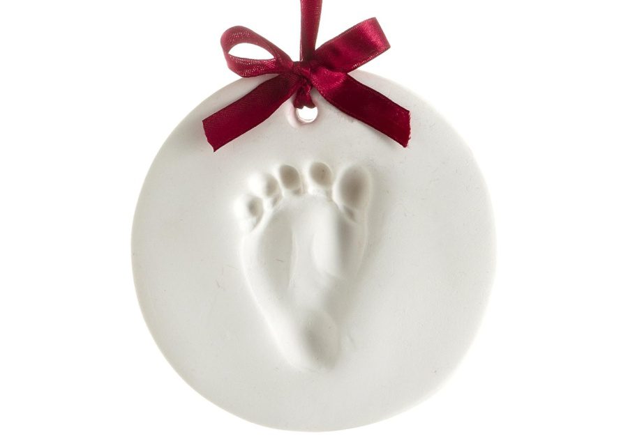 baby-keepsakes-singapore-christmas-bauble-baby-footprint