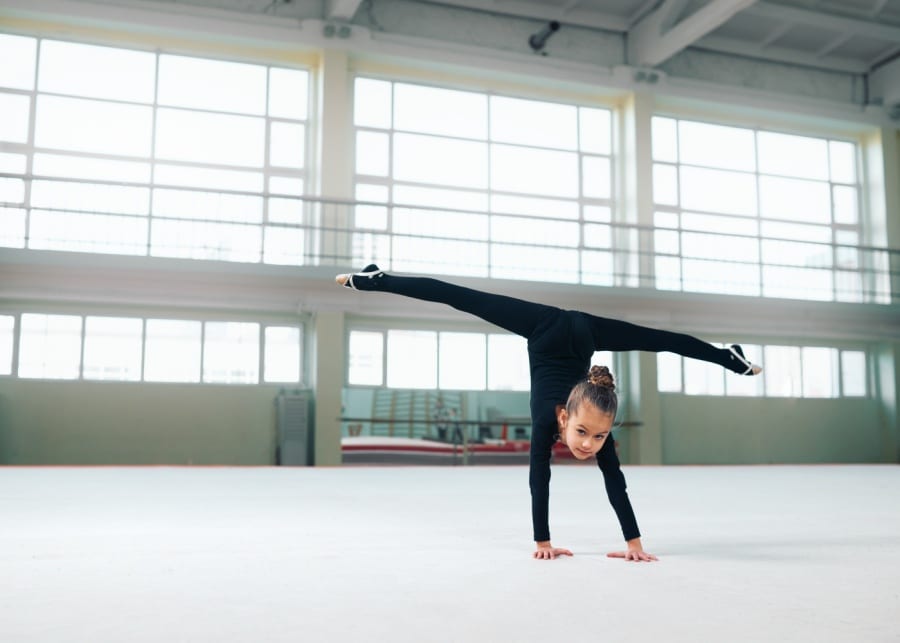 Gymnastic classes in Singapore for toddlers, kids and teenagers too