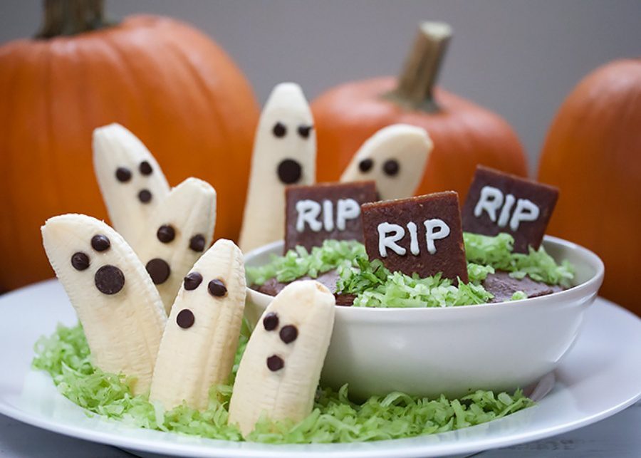 15 Easy Halloween recipes for spookily easy party food for kids!