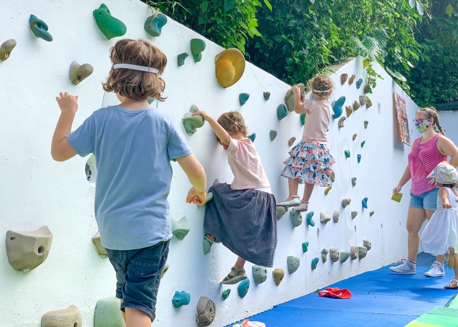 La Petite Ecole