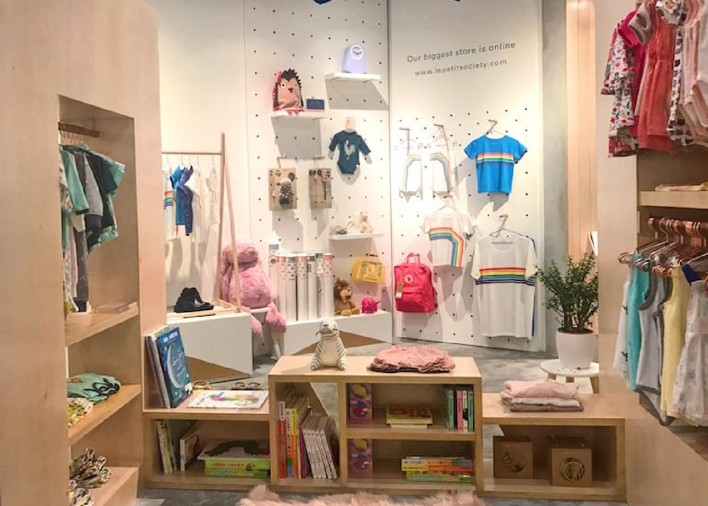 Where to buy gender neutral kids' clothes in Singapore| HoneyKids Asia
