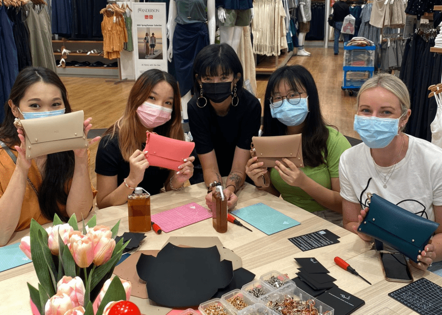 Anastasia Raine leather bag workshop