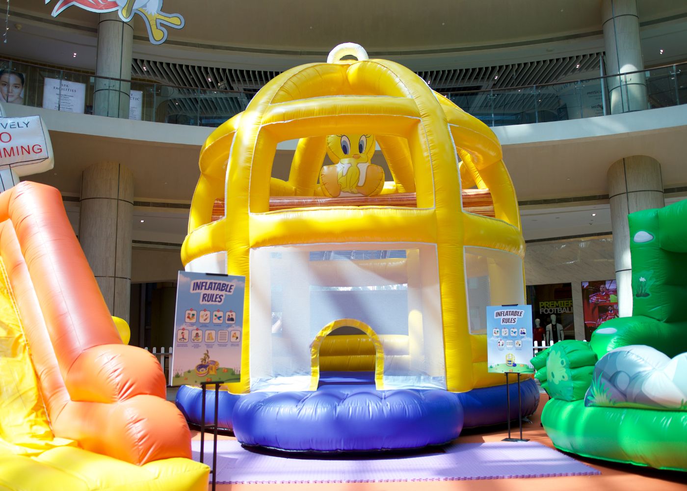 suntec city tweety bird cage