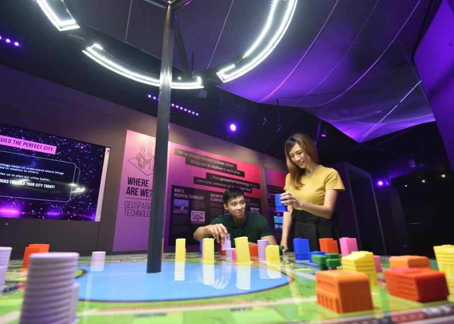 kids-school-holidays-singapore-science-centre-smartnation-playscape