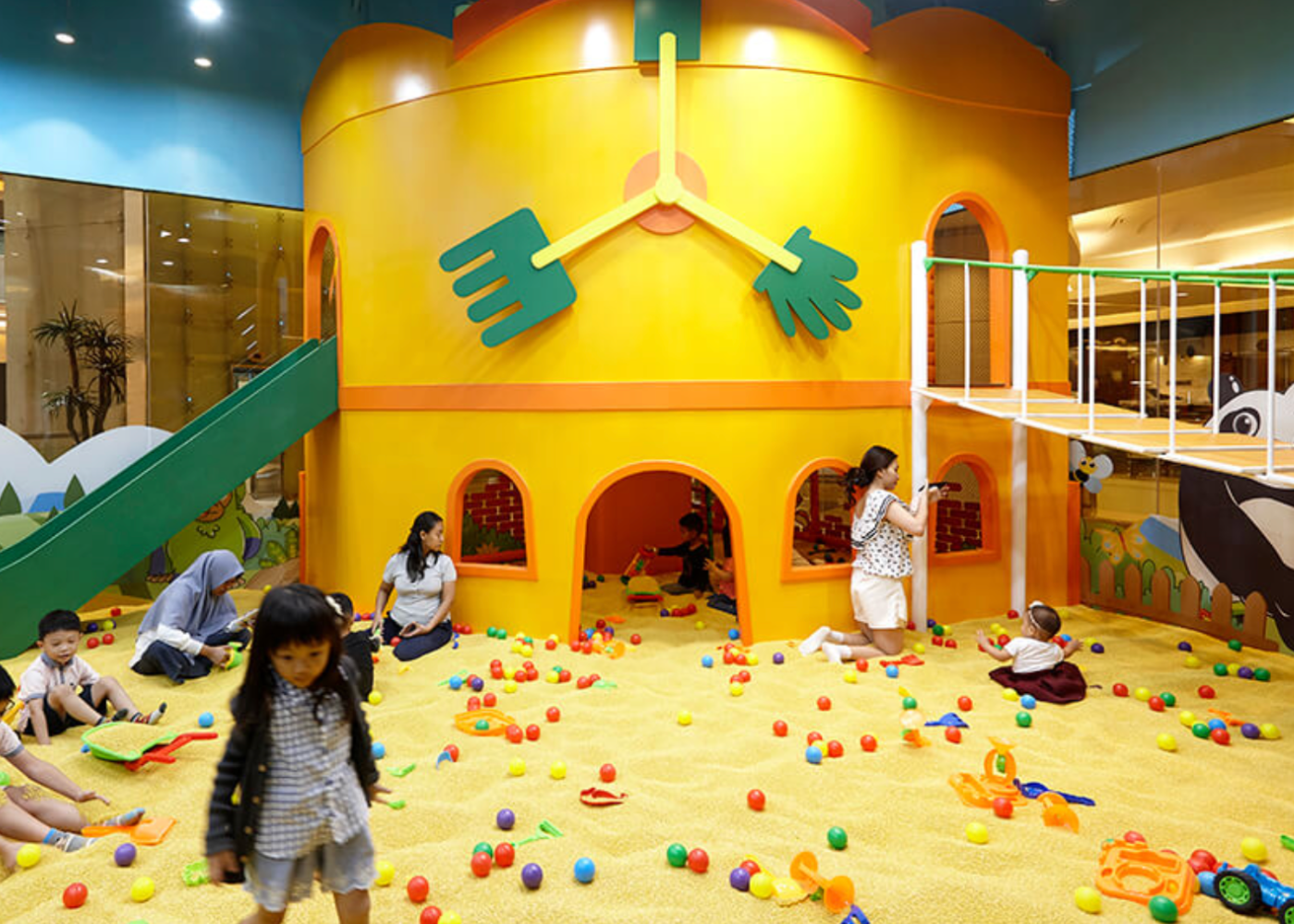 Zoomoov Indoor playground Singapore Kallang