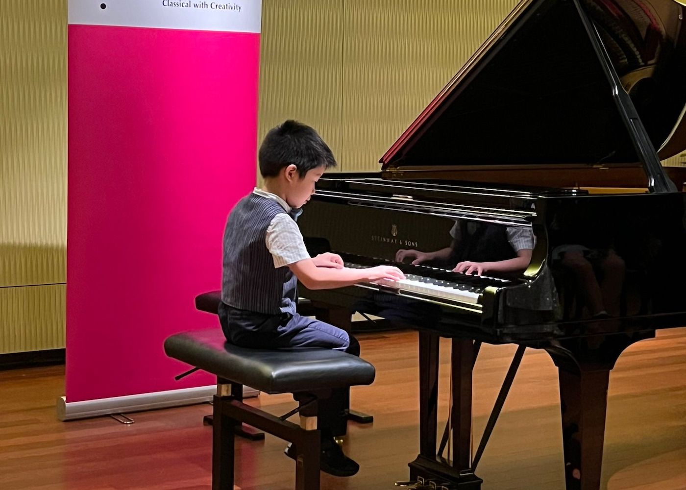 The best piano lessons for kids in Singapore | HoneyKids Asia