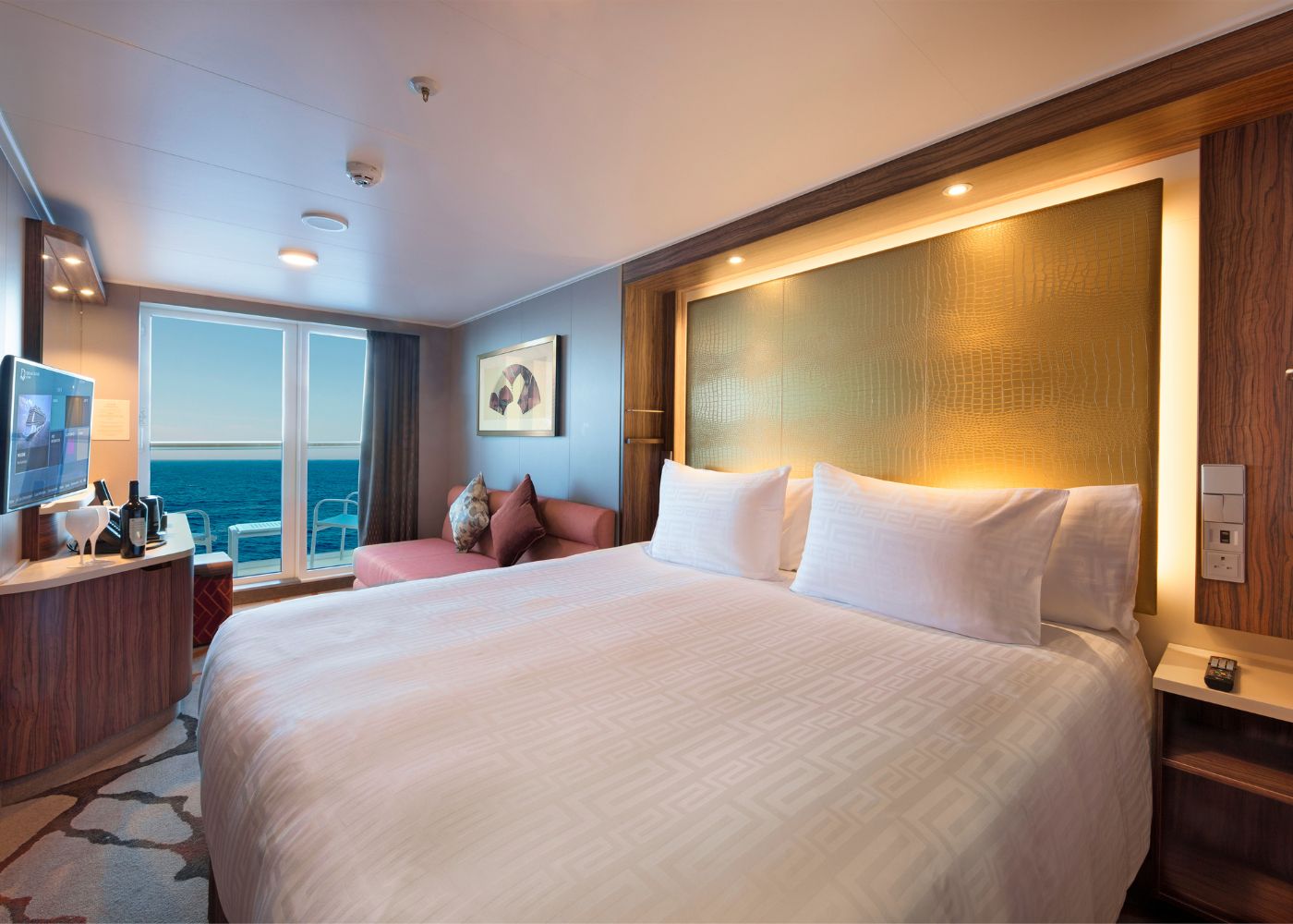 genting dream balcony room